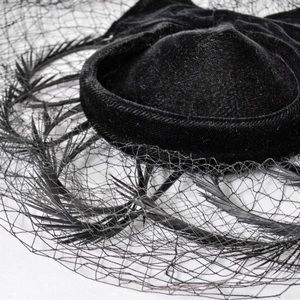 Vintage 1950s Black Velvet Hat Fascinator With Net